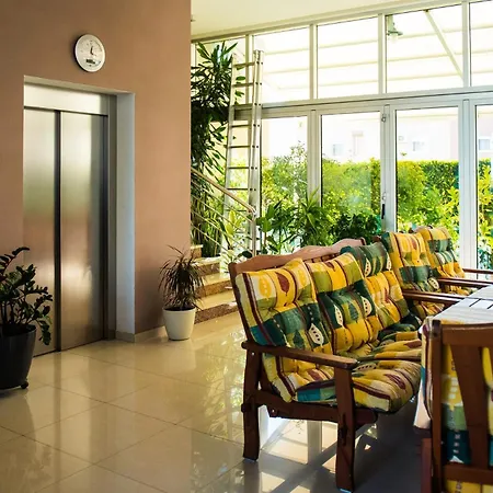 Hotel Pervan 3*