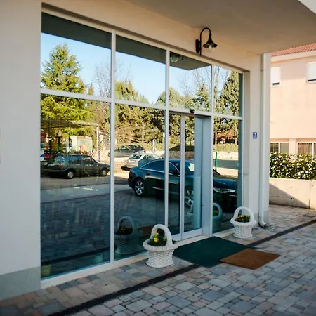 Pervan Hotel