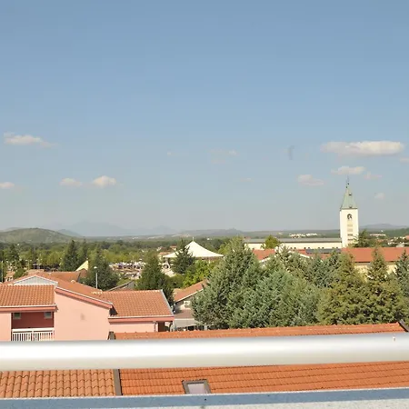 ホテル Pervan Međugorje